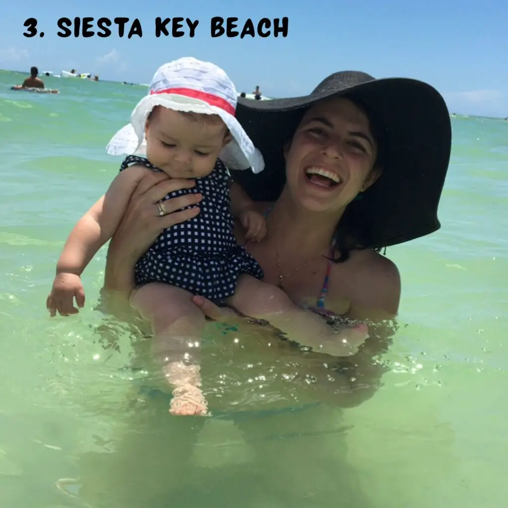 Siesta Key Beach es conocida como una de las mejores playas de los EE.UU.