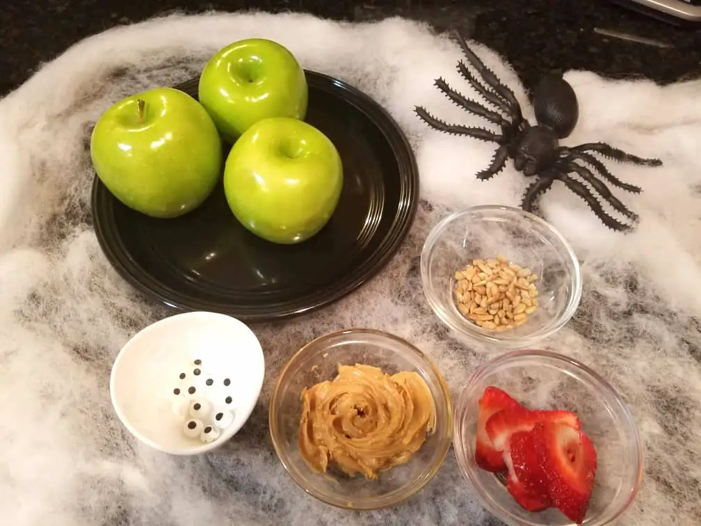 Zombies de manzana es una de las recetas fáciles de Halloween.