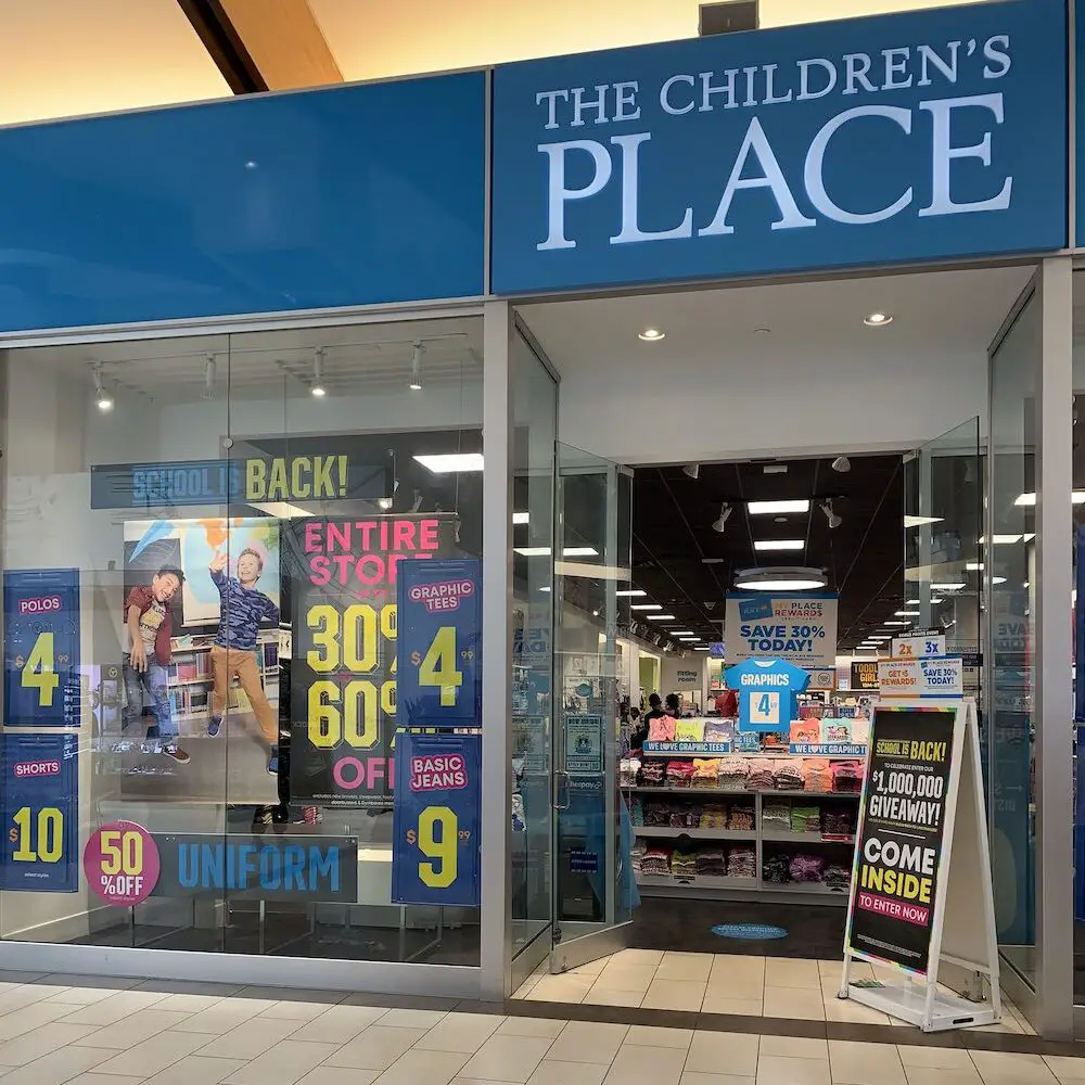 The Children´s Place es una de las tiendas para hacer las compras de Regreso a Clases que tiene el Westland Mall.